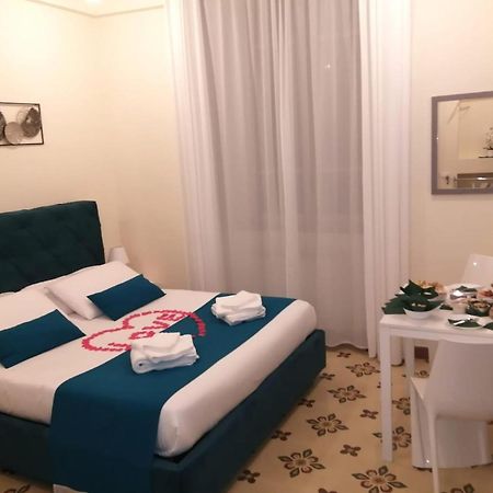 B&B Suleima Messina Eksteriør bilde